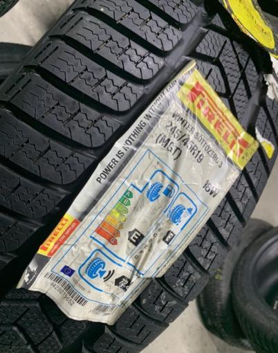 Pirelli Winter Sottozero 3 245/45 R19