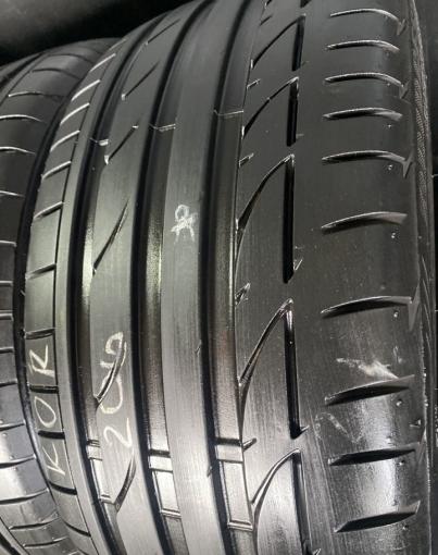 Bridgestone Potenza S001 255/35 R19