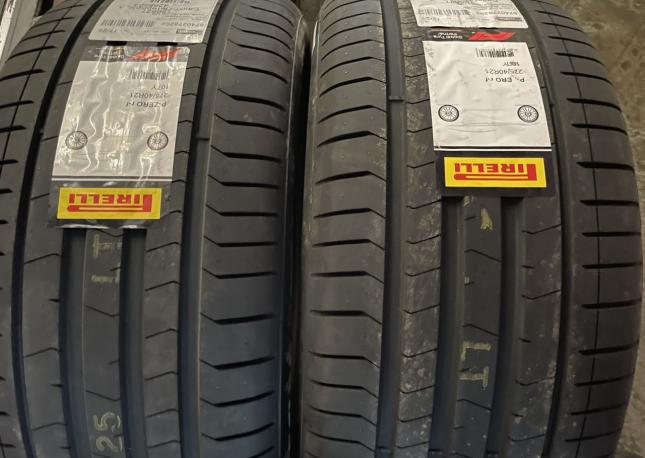 Pirelli P Zero PZ4 L.S. 275/40 R21 и 315/35 R21 107Y