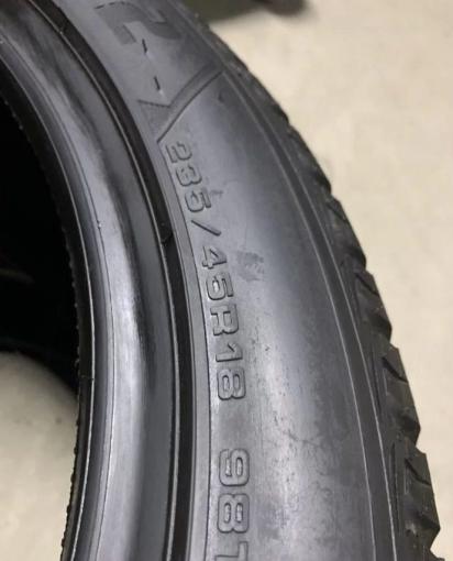 Goodyear UltraGrip Ice 2+ 235/45 R18 98T