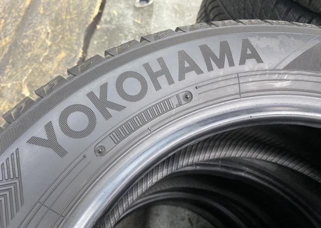 Yokohama Ice Guard IG60 205/55 R16