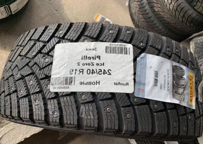 Pirelli Ice Zero 2 245/40 R19