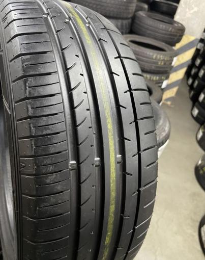 Dunlop SP Sport Maxx 050+ 215/55 R17 Y
