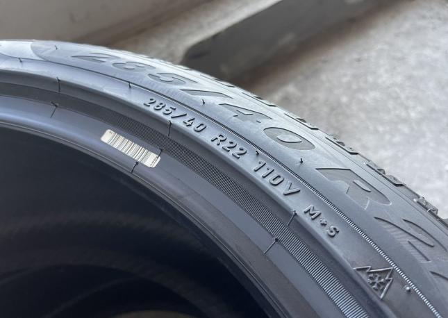 Pirelli Scorpion Winter 285/40 R22 и 325/35 R22 V