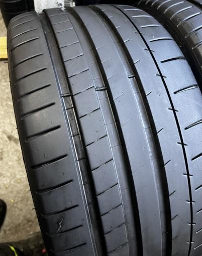 Michelin Pilot Super Sport 255/35 R19