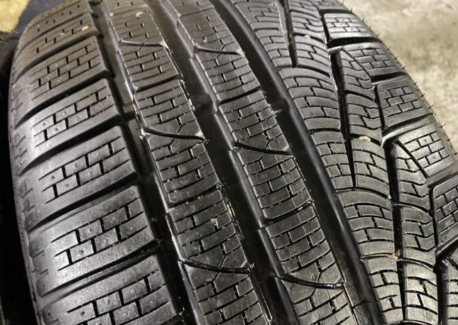 Pirelli Sottozero Winter 240 235/40 R18 91V