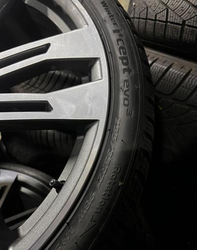 Hankook Winter I&#39;Cept Evo 3 W330 285/30 R21 и 255/35 R21