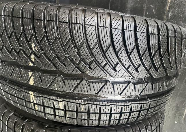 Michelin Pilot Alpin PA4 225/40 R18