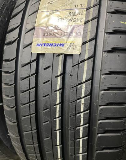 Michelin Latitude Sport 3 ZP 245/45 R20 и 275/40 R20 W