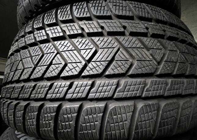 Pirelli Scorpion Winter 285/40 R22