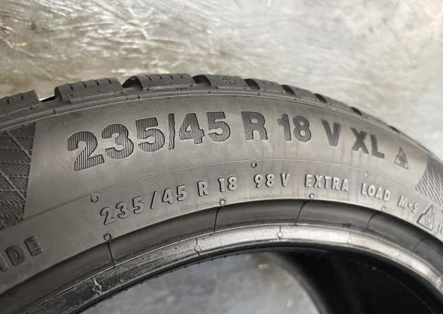 Continental ContiWinterContact TS 850 235/45 R18 V