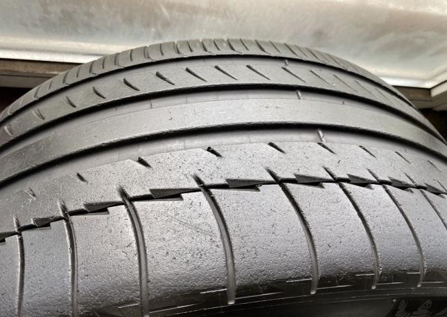 Michelin Pilot Sport PS2 265/35 R21 101Y