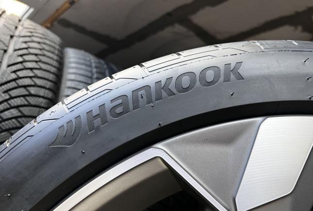 Hankook Ventus S1 Evo 3 K127 285/35 R22