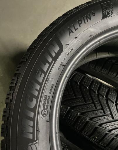 Michelin Alpin 6 205/55 R16