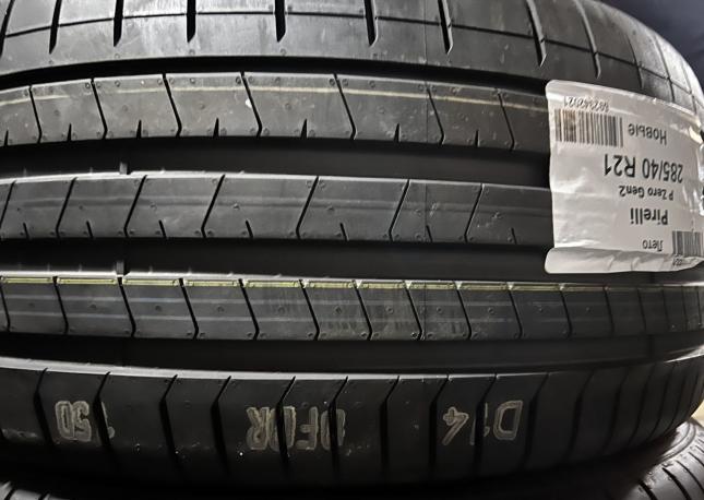 Pirelli P Zero PZ4 285/40 R21