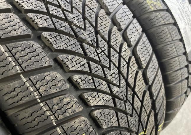 Dunlop SP Winter Sport 4D ROF 275/30 R21 89W