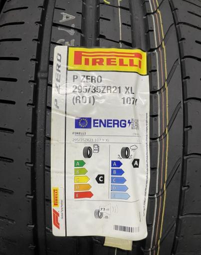 Pirelli P Zero 295/35 R21 и 315/30 R22 Y