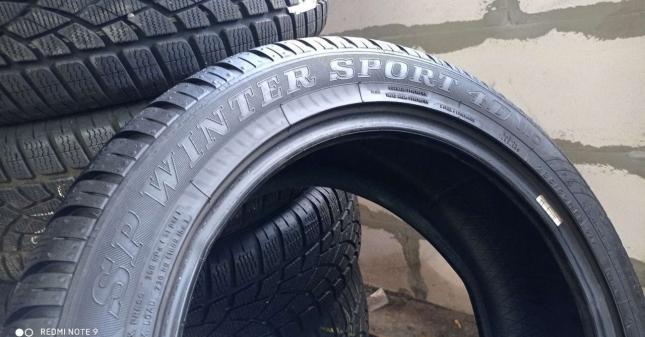 Dunlop SP Winter Sport 4D 235/50 R18