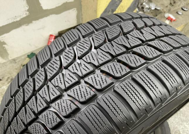 Bridgestone Blizzak LM-25 255/50 R19 107V