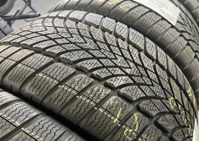 Dunlop SP Winter Sport 4D ROF 275/30 R21 89W