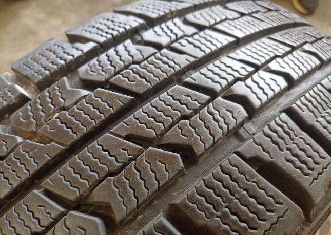 Goodyear Ice Navi Zea II 185/65 R15