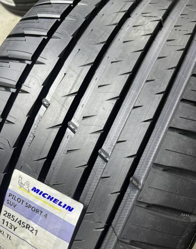 Michelin Pilot Sport 4 SUV 285/45 R21 113Y