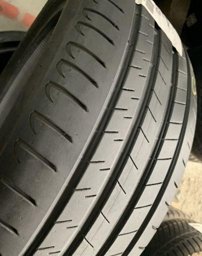 Bridgestone Alenza 001 245/45 R20 103W