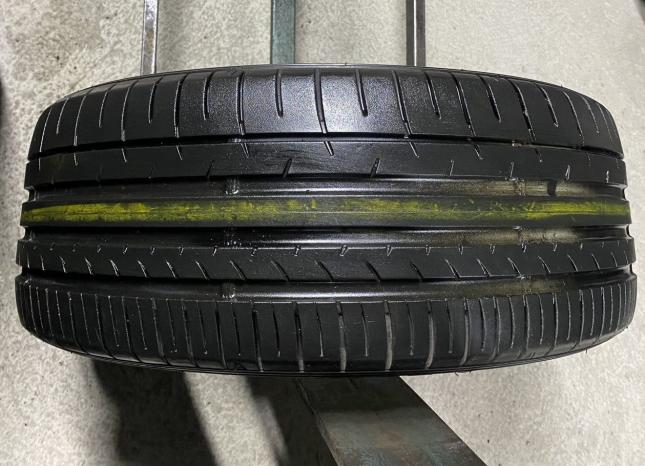 Dunlop SP Sport Maxx 050+ 215/45 R17