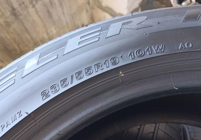 Bridgestone Dueler H/P Sport AS 235/55 R19