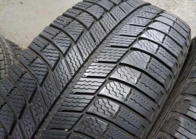 Michelin Latitude X-Ice 235/55 R18