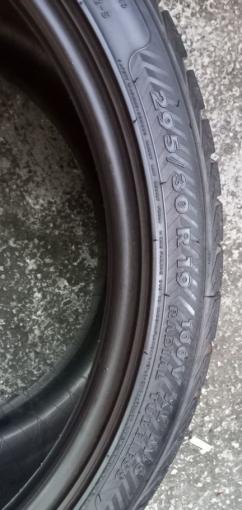 Nokian Tyres WR 295/30 R19 100V