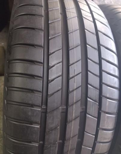 Bridgestone Turanza T005 225/55 R18 102V