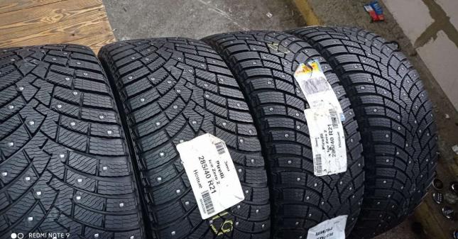 Pirelli Scorpion Zero 285/40 R21