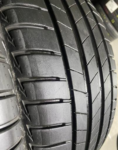 Bridgestone Turanza T005 205/55 R17