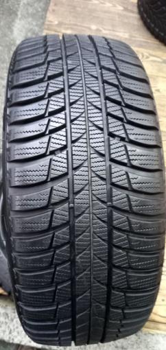 Bridgestone Blizzak LM-001 225/45 R17 91H