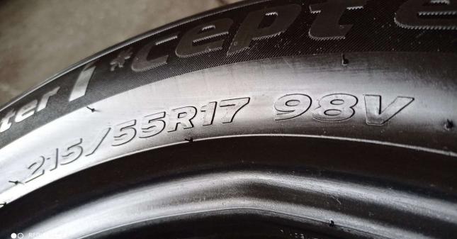 Hankook Winter I&#39;Cept Evo2 W320 215/55 R17