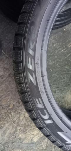 Pirelli Ice Zero 265/40 R21 105H