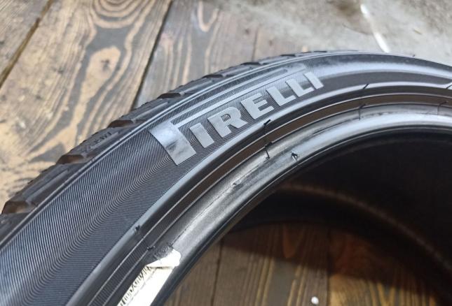 Pirelli Winter Sottozero 3 245/35 R21