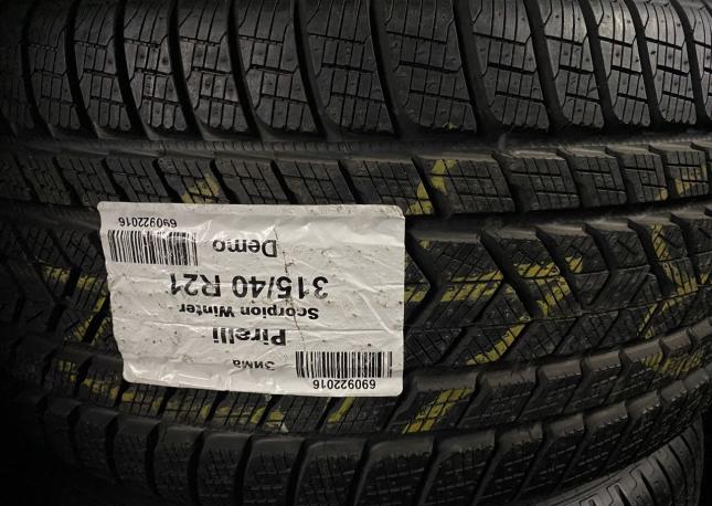 Pirelli Scorpion 275/45 R21 и 315/40 R21 111V