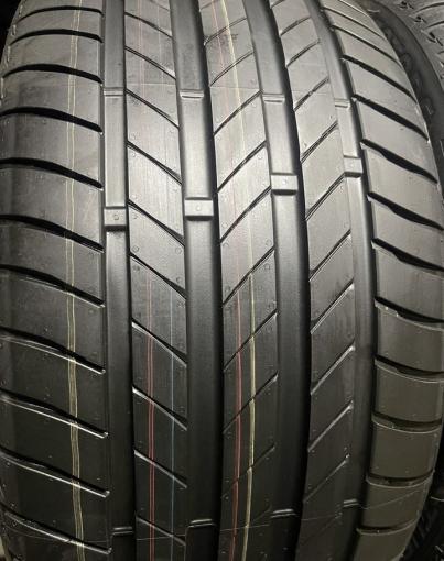 Bridgestone Turanza T005 245/40 R18 93H