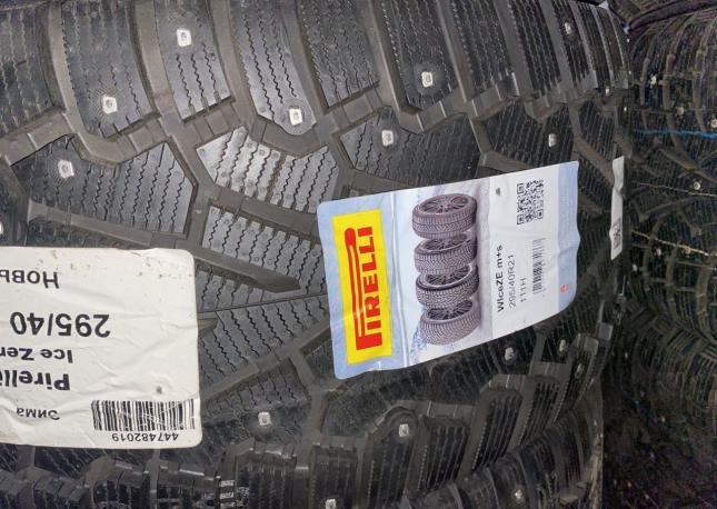 Pirelli Ice Zero 295/40 R21 111H