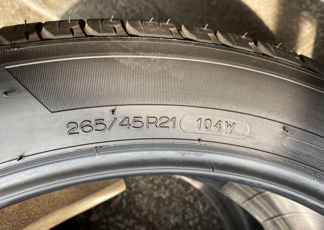 Michelin Latitude Tour HP 265/45 R21 104W