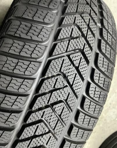 Pirelli Winter Sottozero 3 255/45 R19 104V