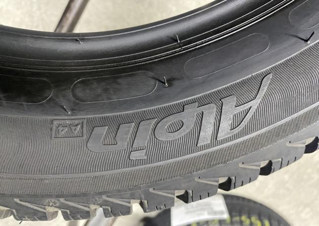 Michelin Alpin A4 185/60 R15