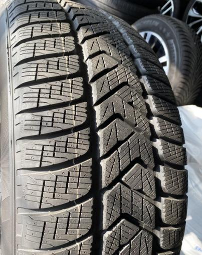 Pirelli Scorpion Winter 235/55 R19