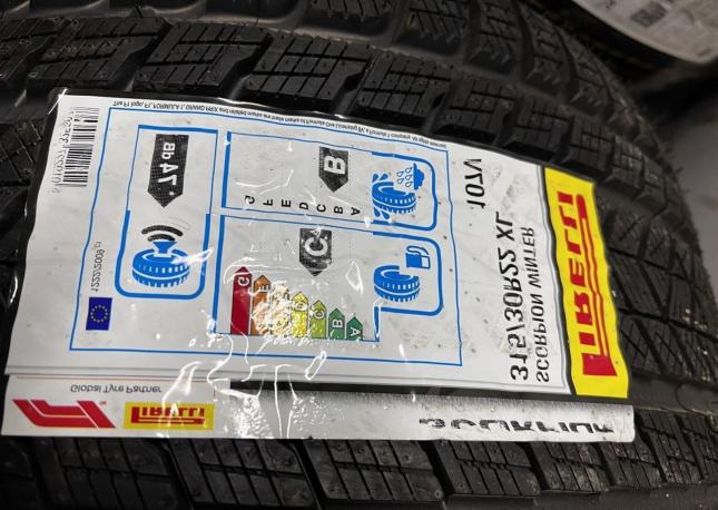 Pirelli Scorpion Winter 315/30 R22