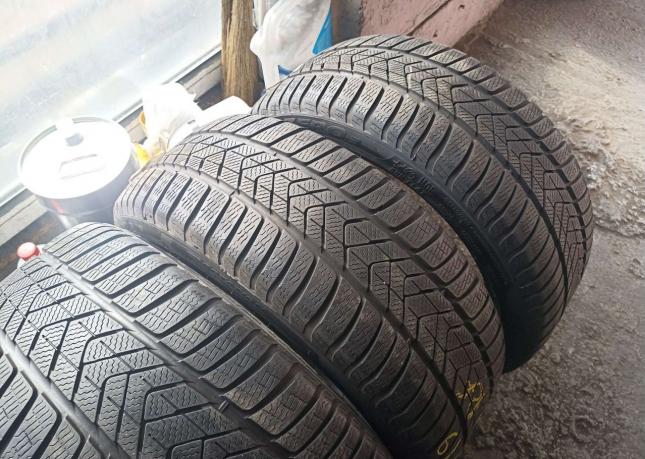 Pirelli Winter Sottozero 275/35 R19 и 245/40 R19