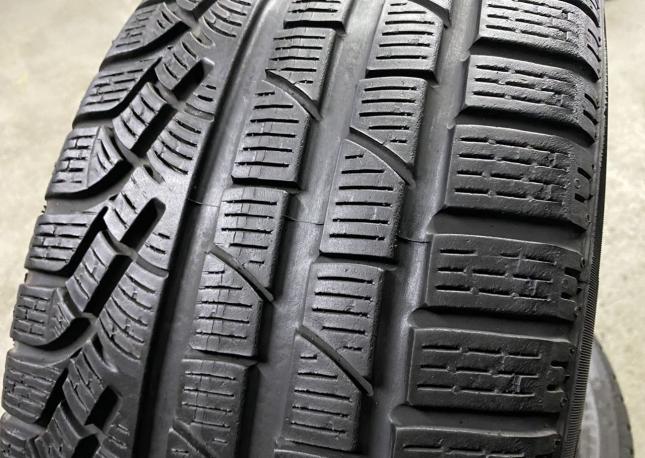 Pirelli Winter Sottozero 240 Serie II 235/45 R18 98V