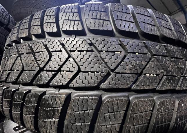 Pirelli Winter Sottozero 3 225/50 R18