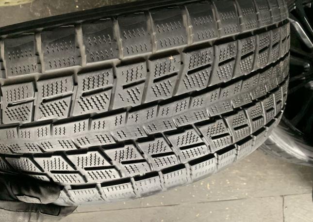 Dunlop SP Winter ICE 01 275/50 R21